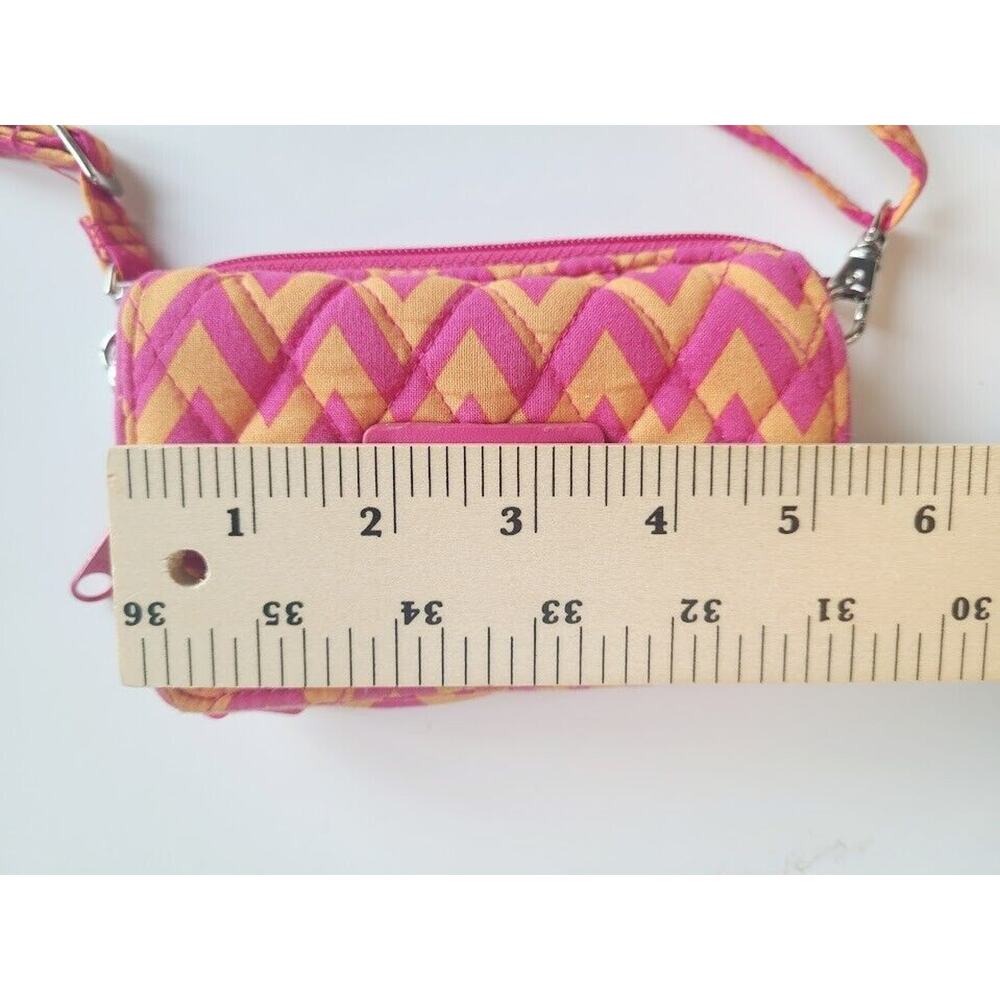 Vera Bradley All‎ In One Cell phone Crossbody Wallet Ziggy Zags Pink Orange - Picture 4 of 9